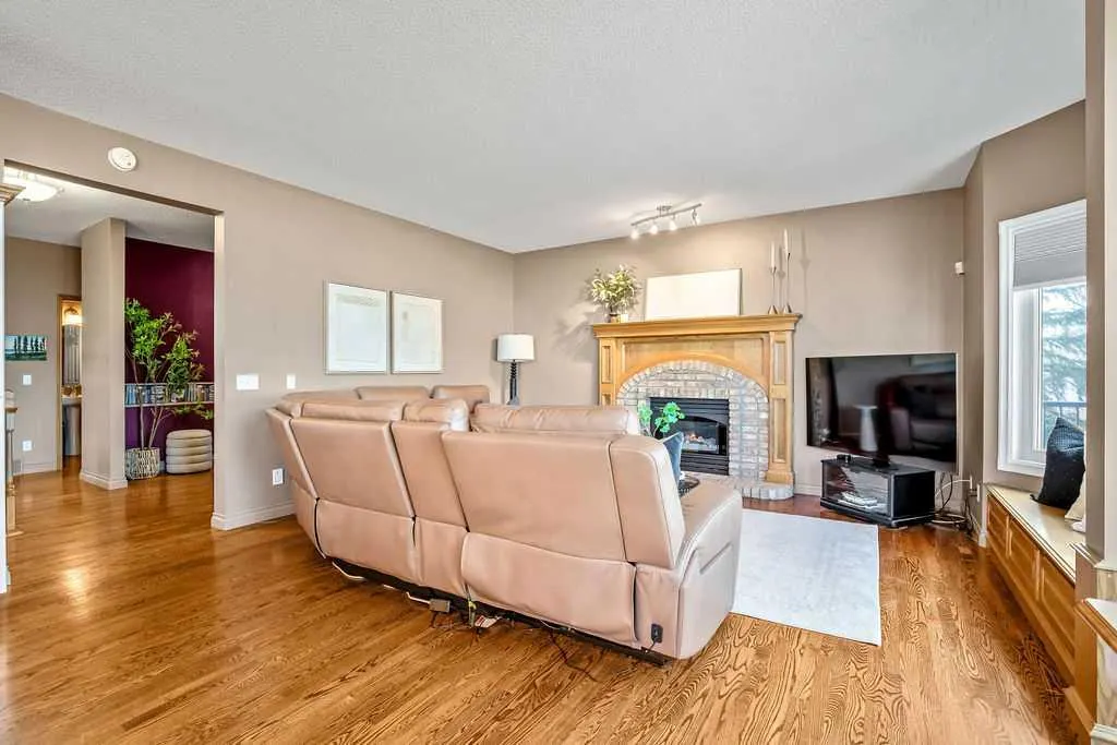 152 Douglas Woods Grove SE