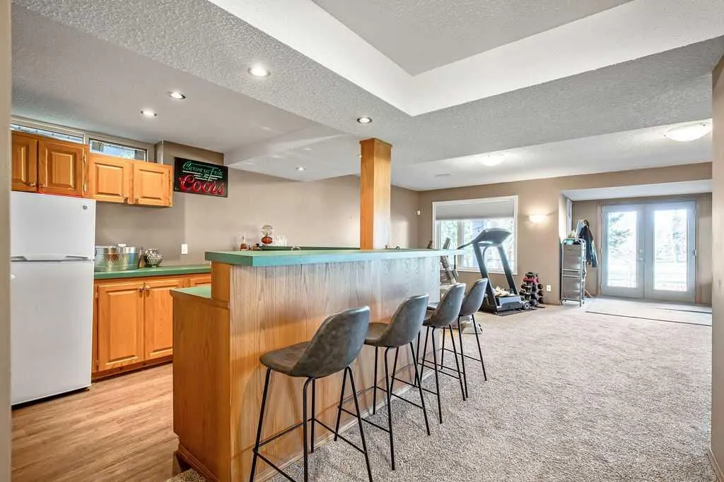 152 Douglas Woods Grove SE