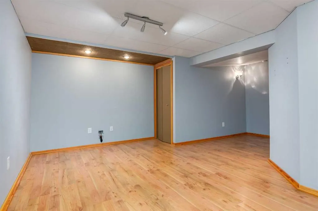 135 Bow Ridge Drive, #5