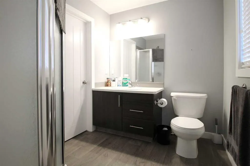 21 Crestview Boulevard