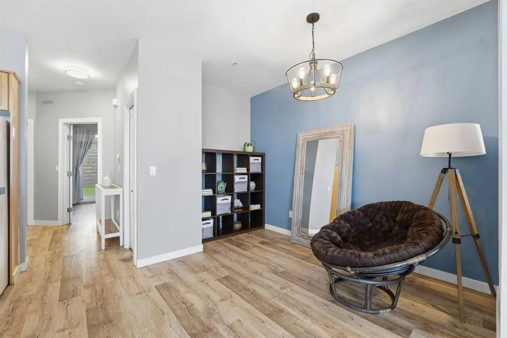 132 Rockyledge View NW, #3