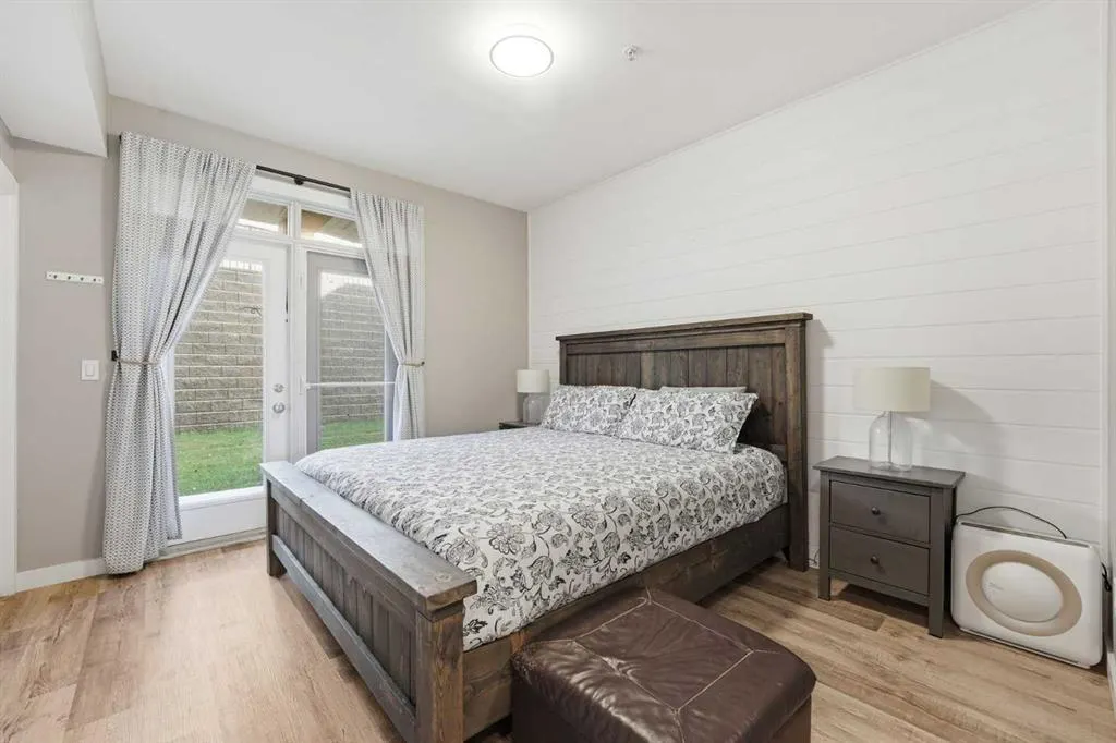 132 Rockyledge View NW, #3