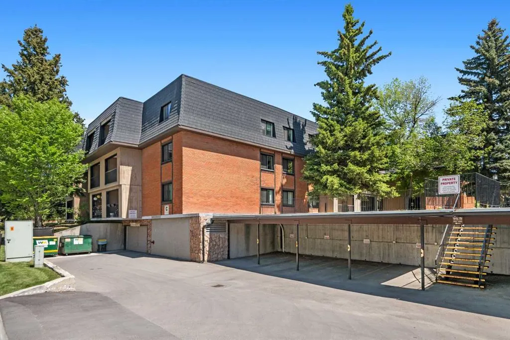 4001C 49 Street NW, #3201