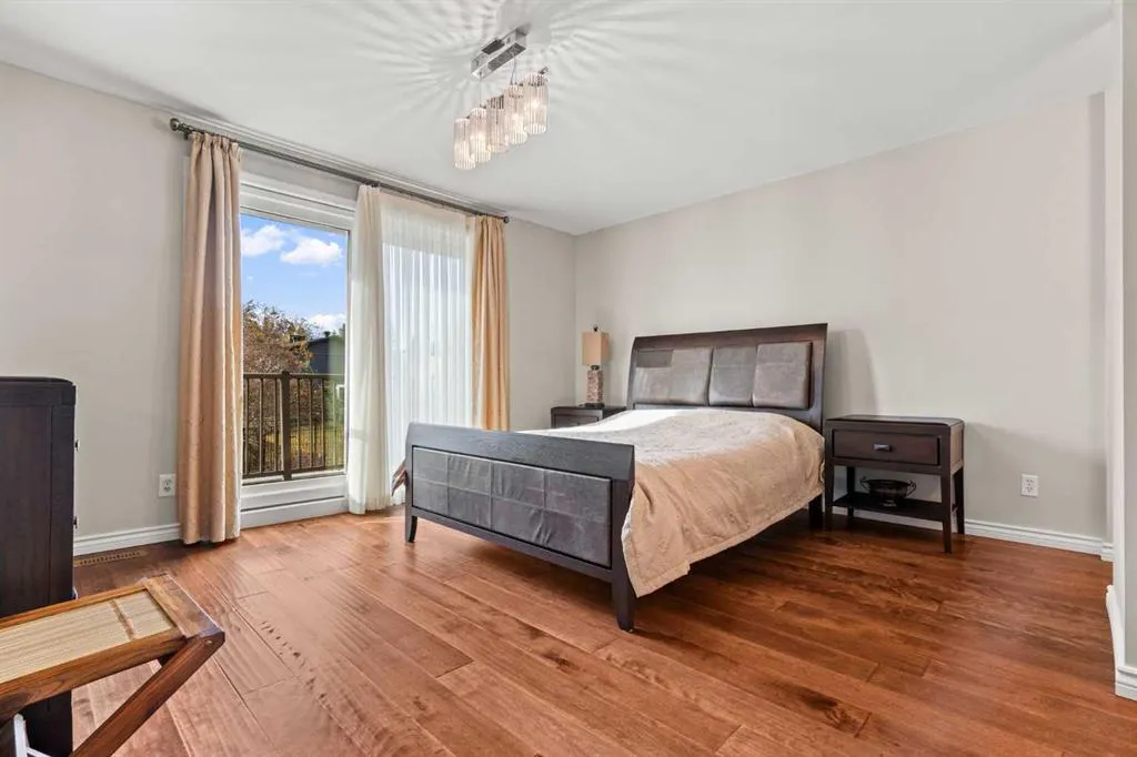 124 Canterbury Drive SW