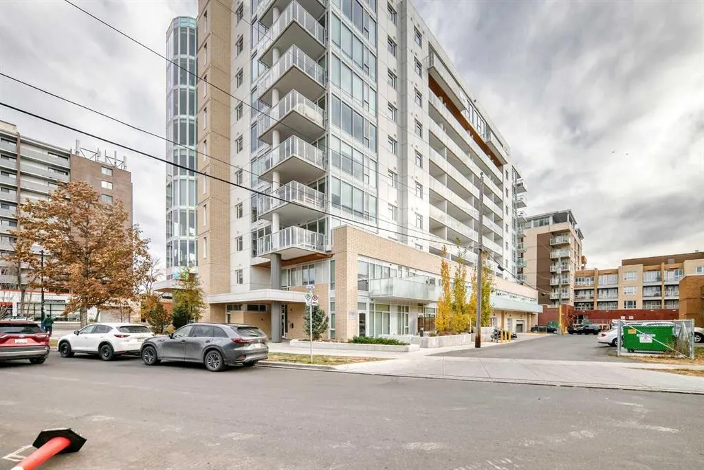 1107 Gladstone Road NW, #406