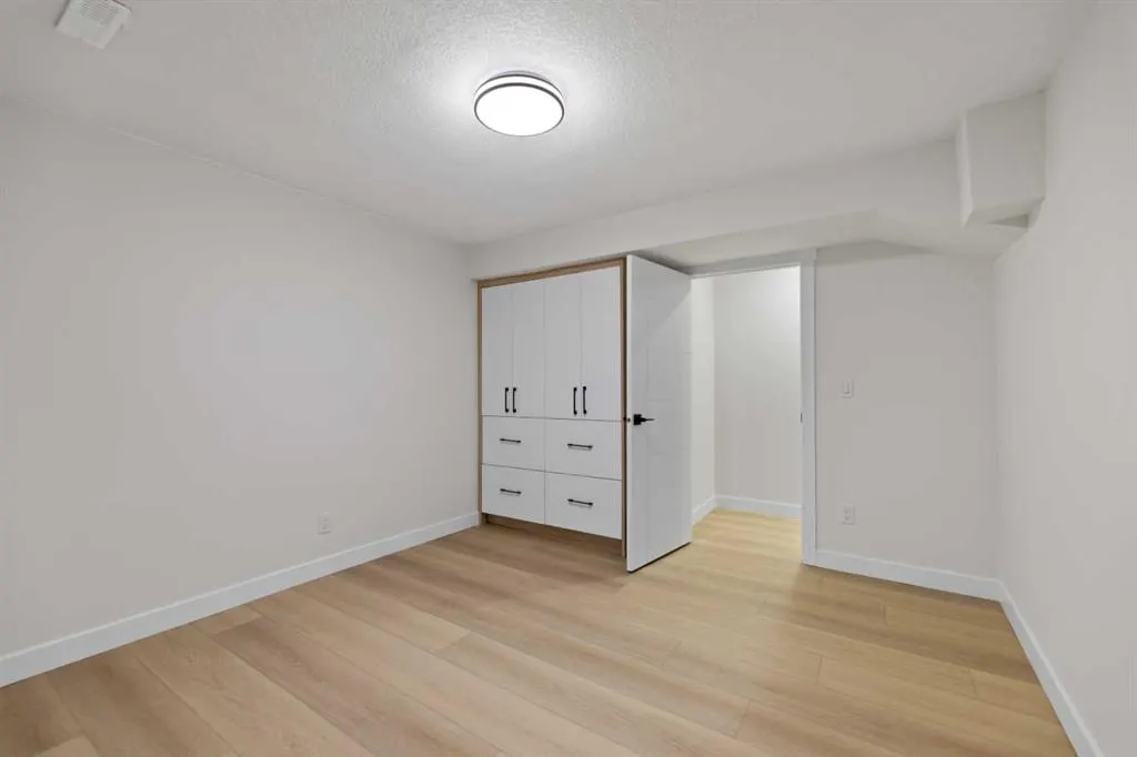 127 pensville Road SE