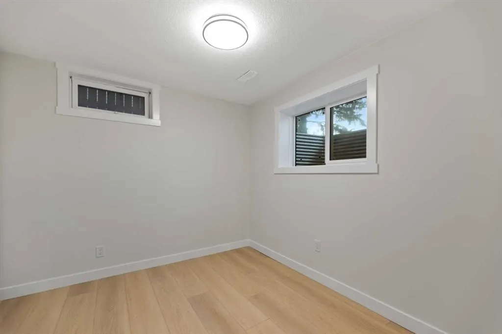 127 pensville Road SE