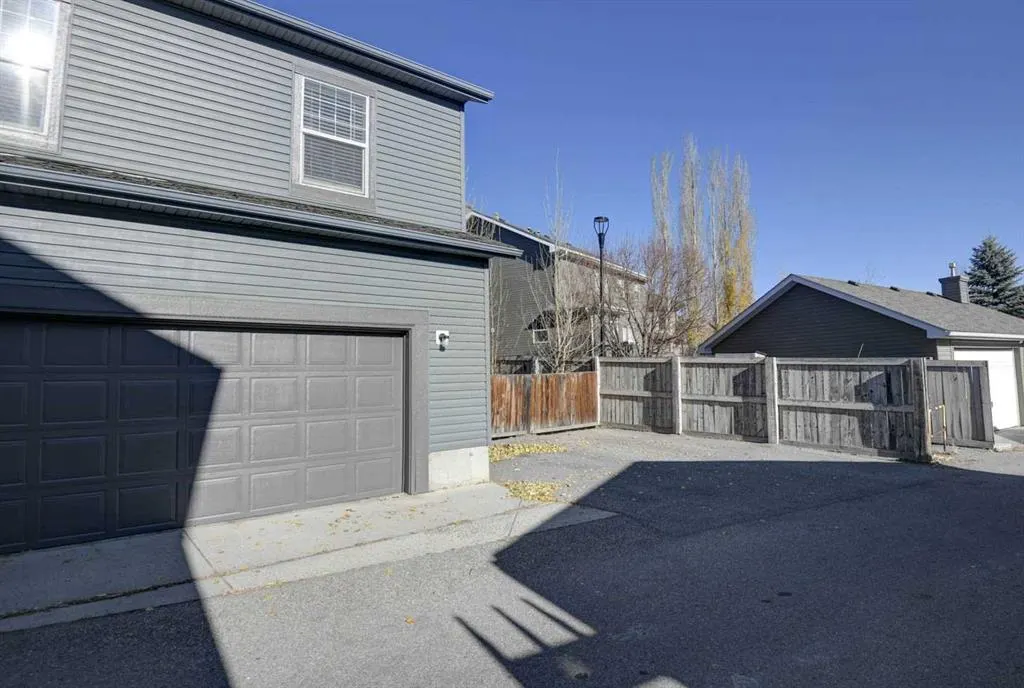 40 Prestwick Manor SE