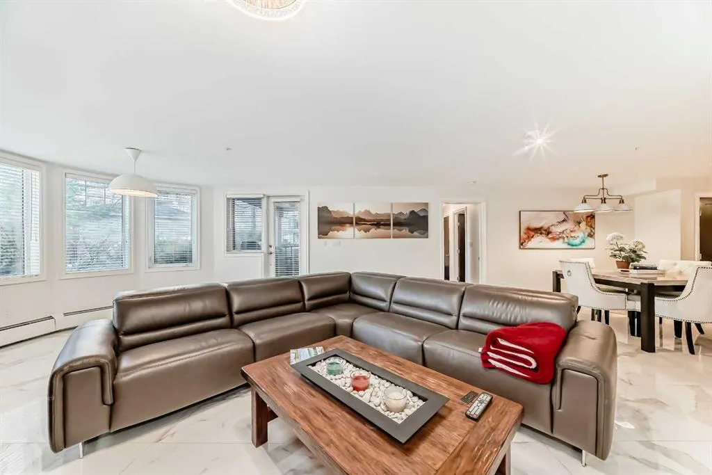 2422 Erlton Street SW, #101