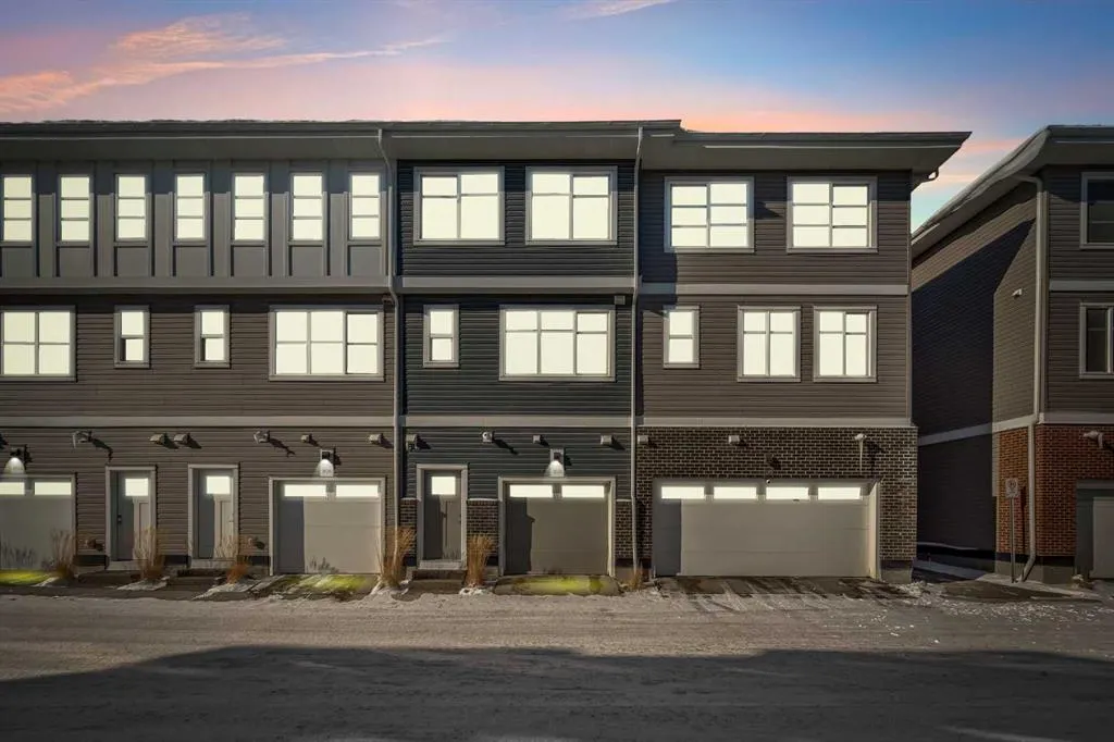 50 Cornerstone Passage NE, #105