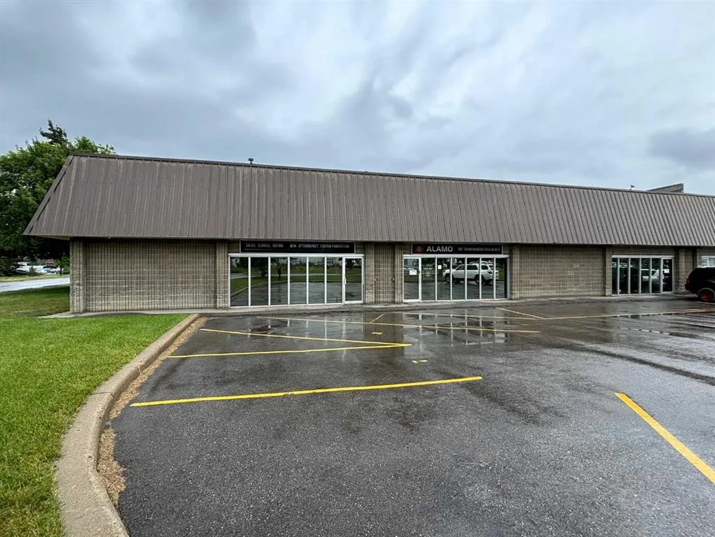 5225 6 Street NE, #29/30