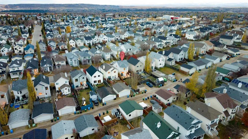 50 Tuscany Valley Rise NW