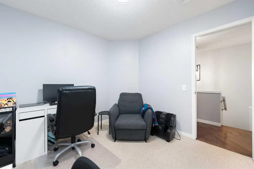 50 Tuscany Valley Rise NW