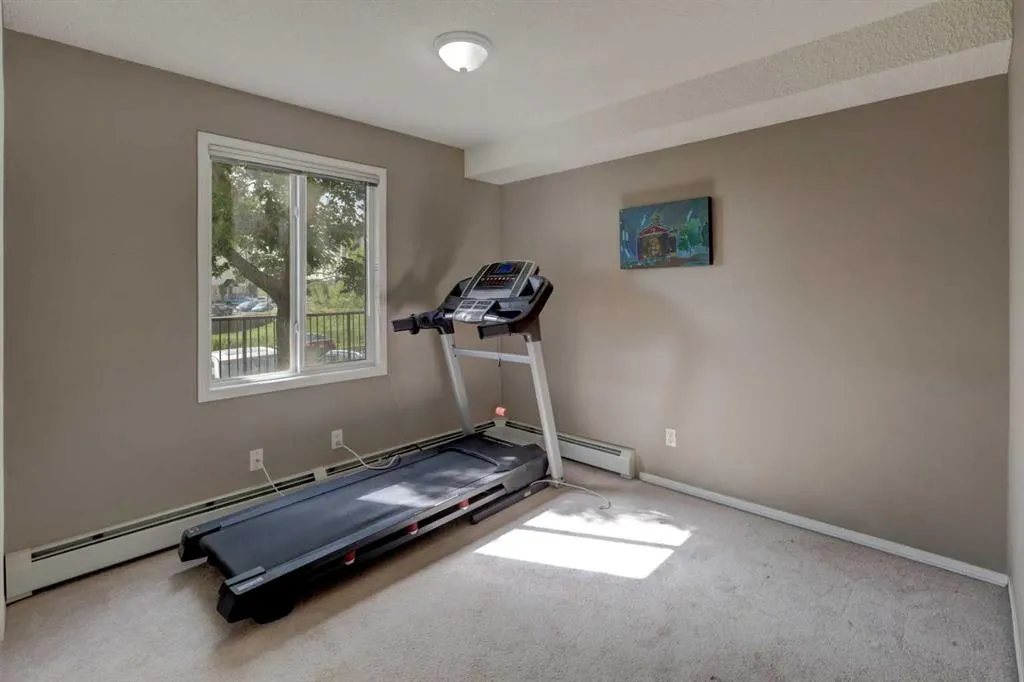 304 Mackenzie Way SW, #8118