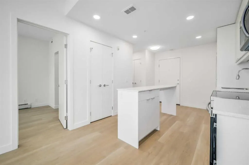 8500 19 Avenue SE, #2110