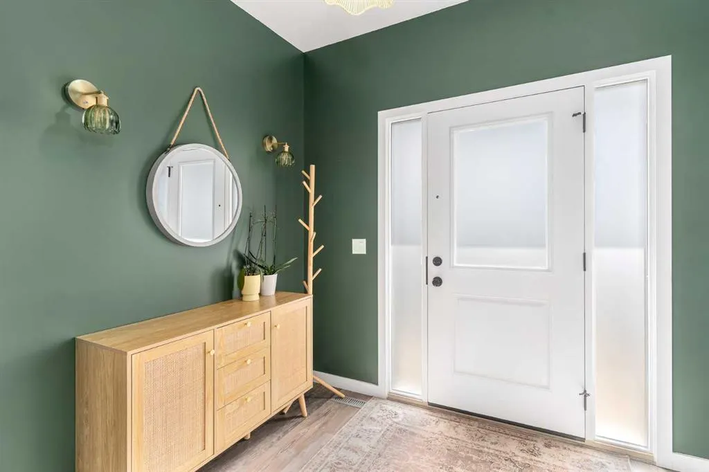 800 Reynolds Manor SW