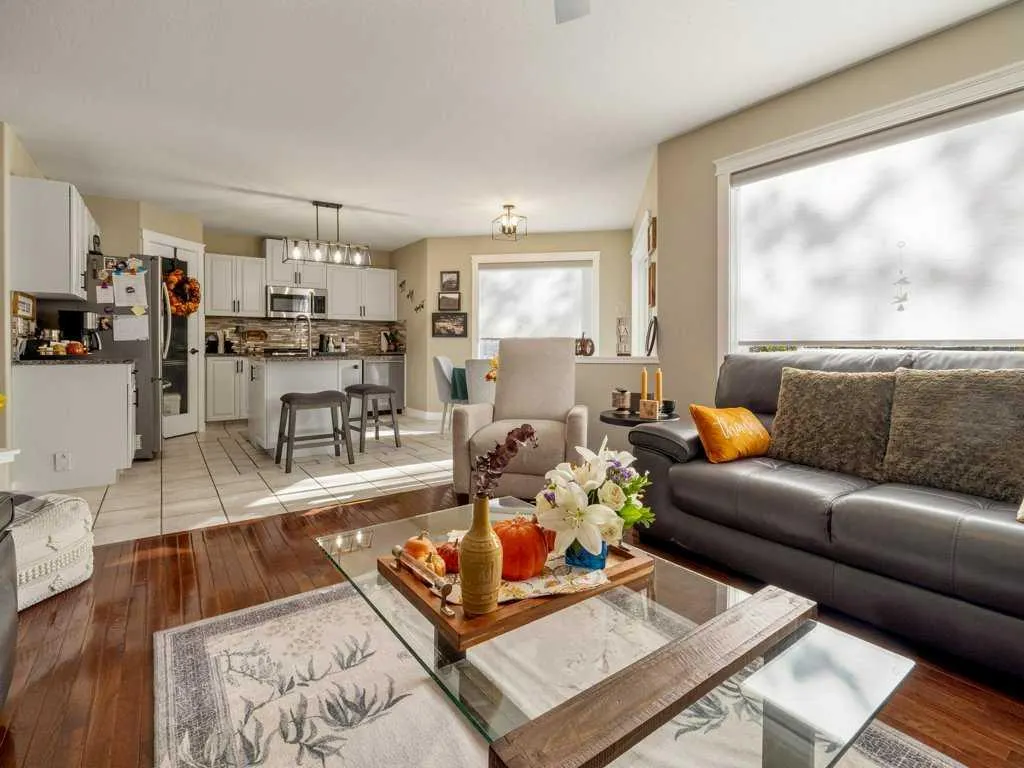 425 FAIRMOU Boulevard S