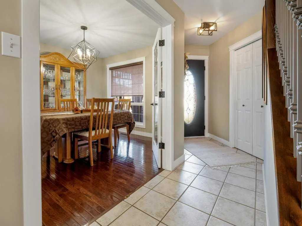 425 FAIRMOU Boulevard S