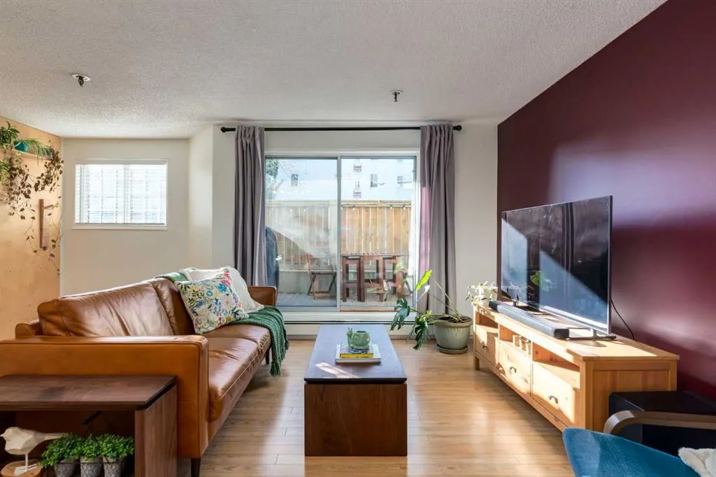 545 18 Avenue SW, #103