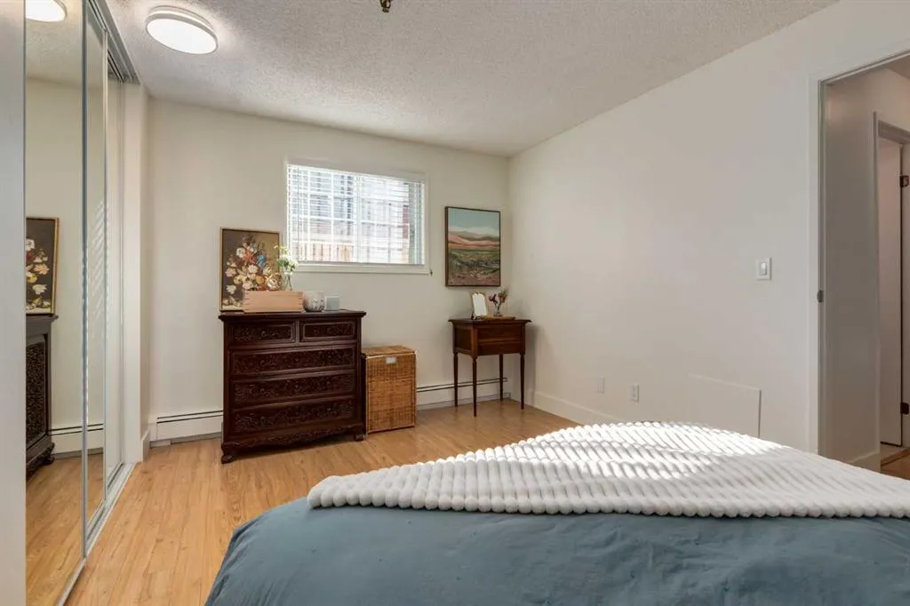 545 18 Avenue SW, #103