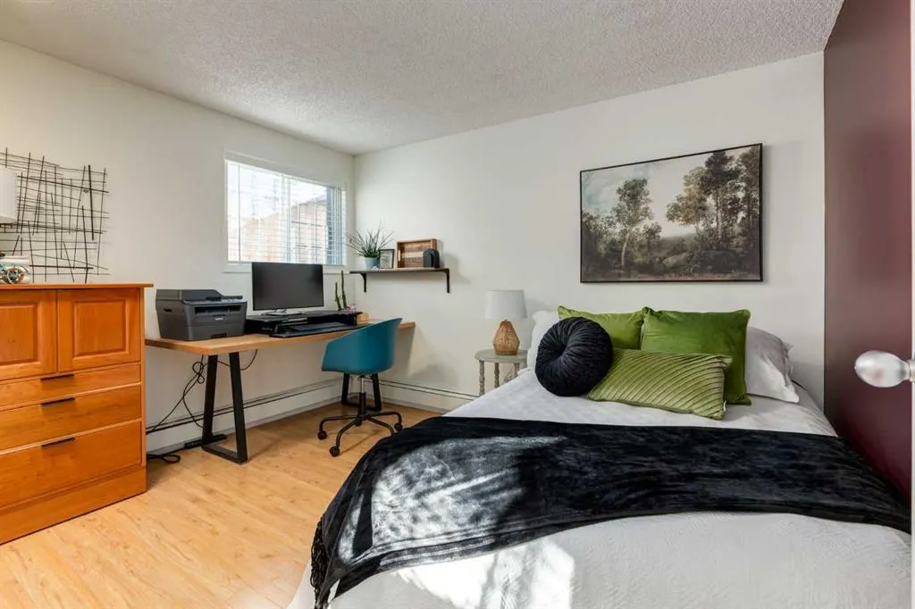 545 18 Avenue SW, #103