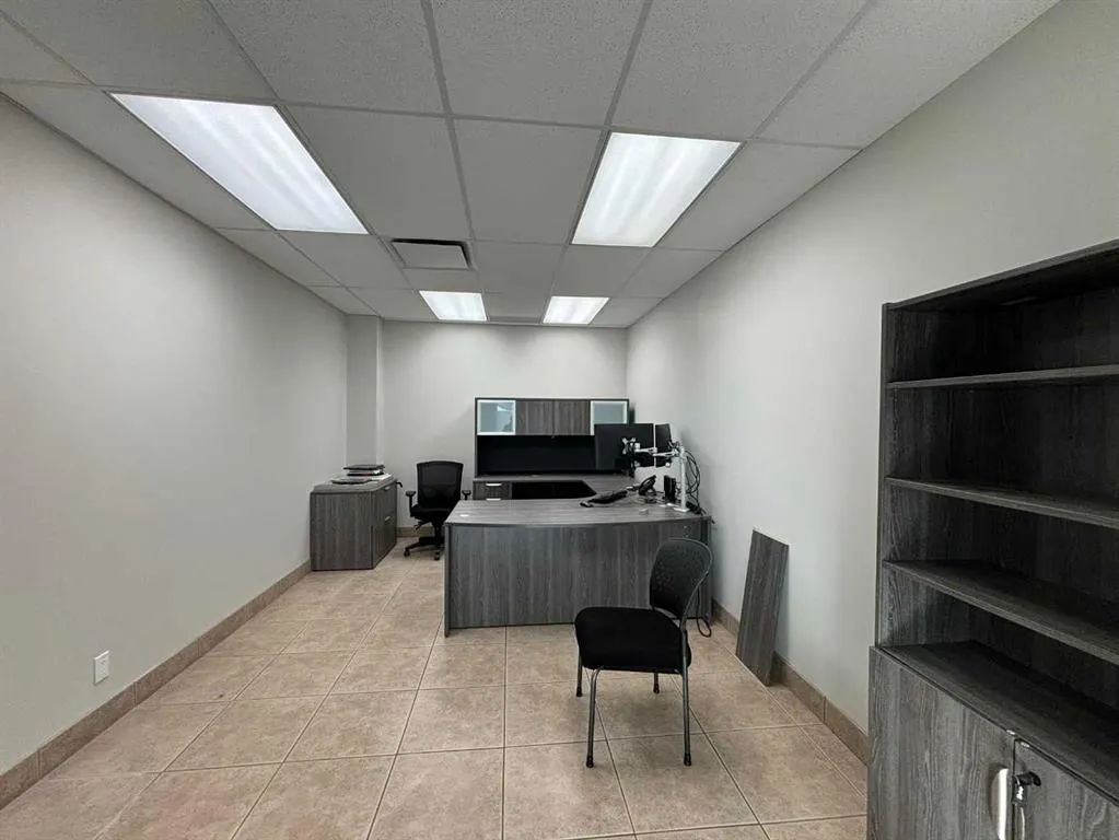 2220 Pegasus Way NE, #1 & 2