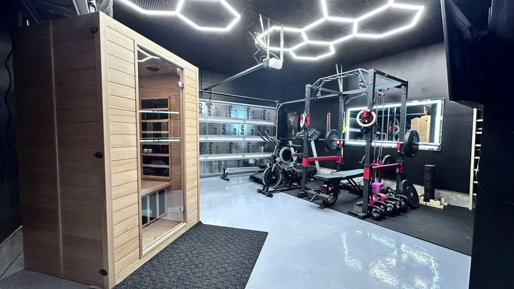 562 Seton Circle, #407