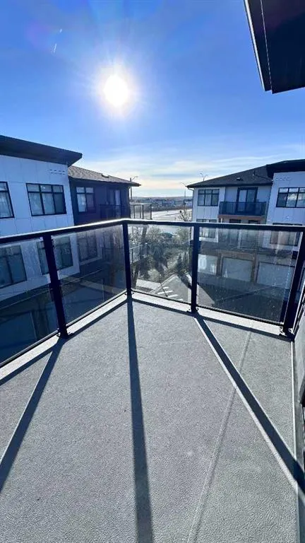 562 Seton Circle, #407