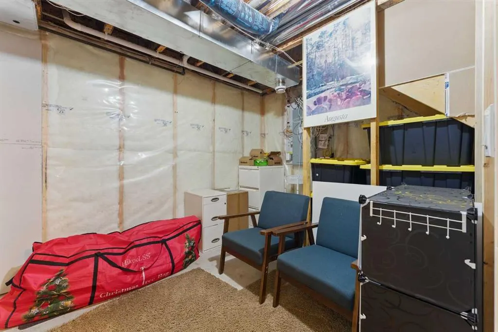 19 Sage Bank Road NW