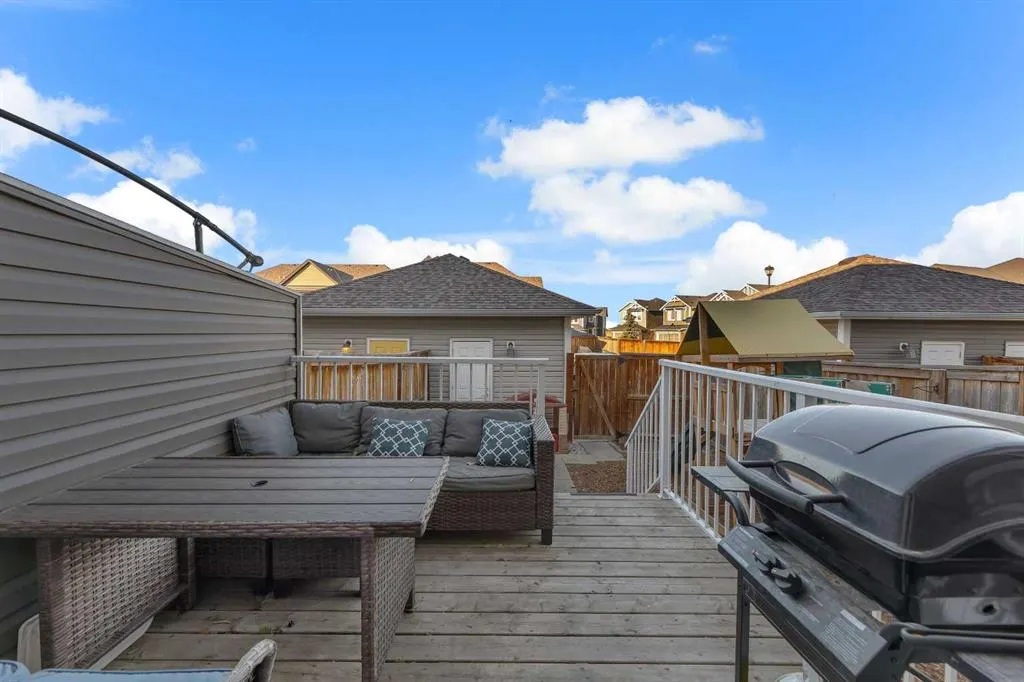 11 Williamstown Gardens NW