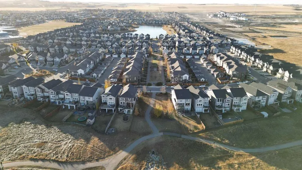 11 Williamstown Gardens NW