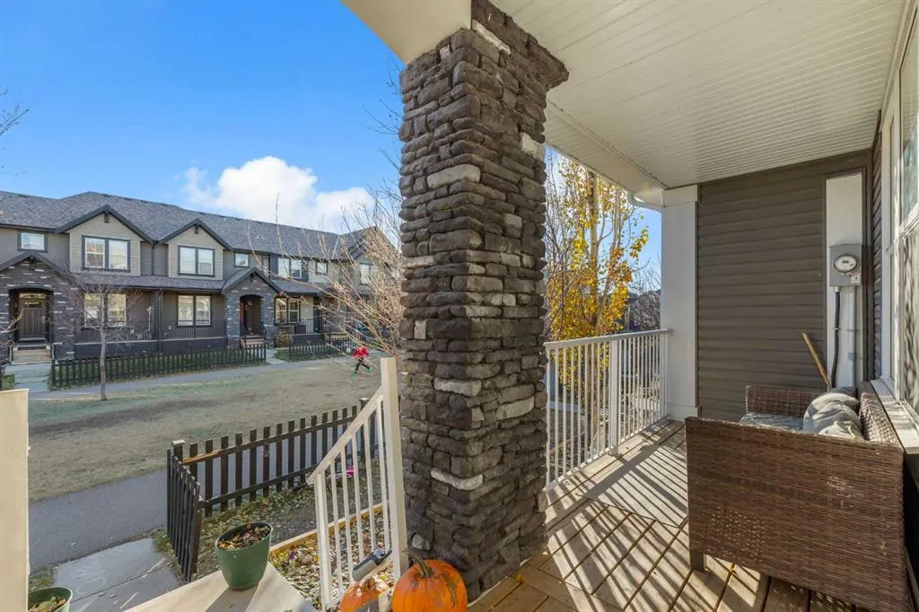 11 Williamstown Gardens NW