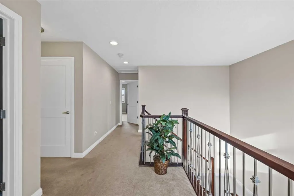 28 Panamount Common NW