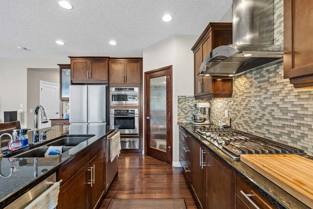 28 Panamount Common NW