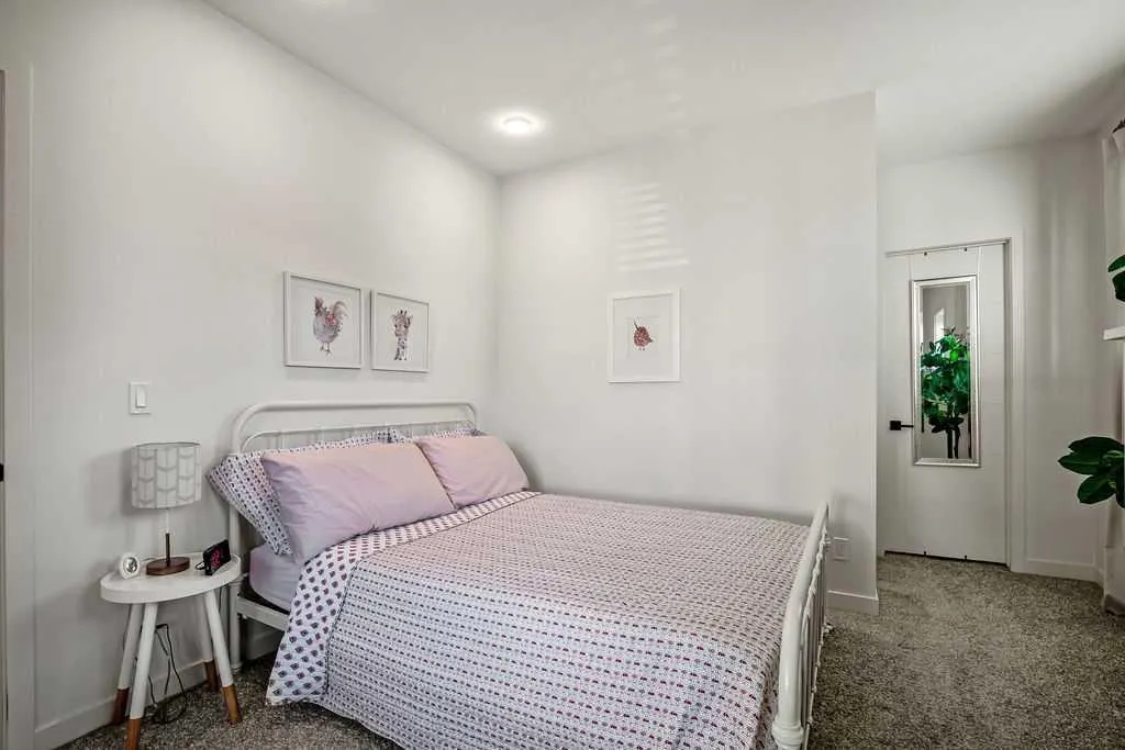 100 Walgrove Court SE, #3206