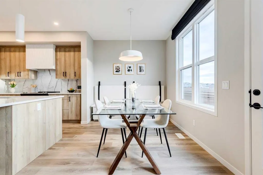 16 Heirloom Drive SE