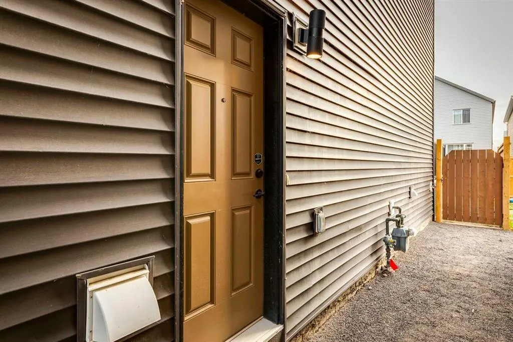 16 Heirloom Drive SE