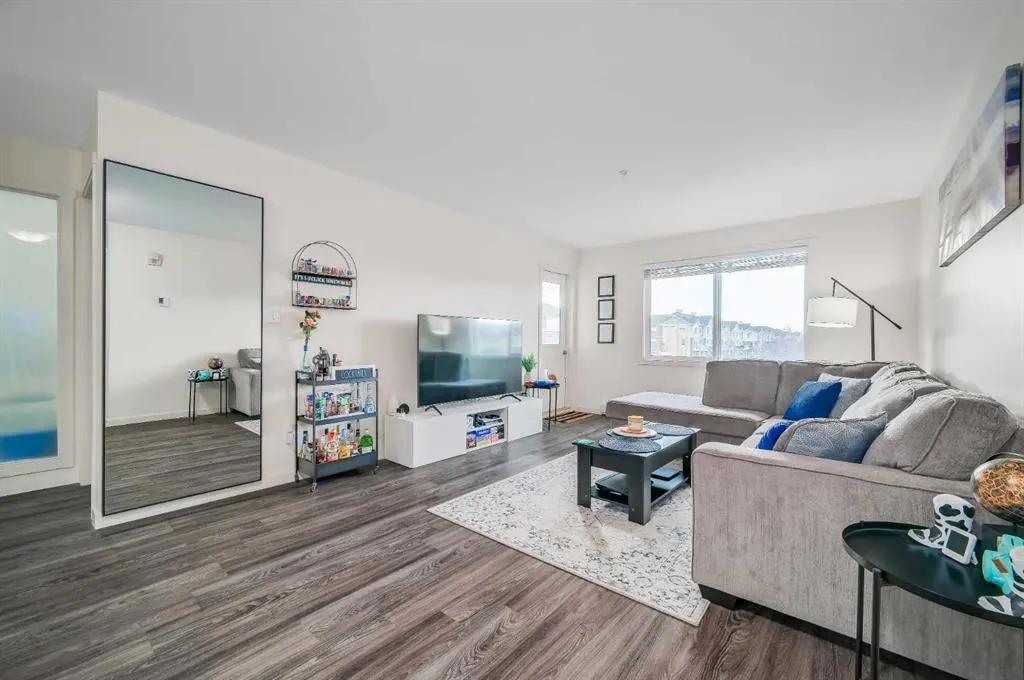 181 Skyview Ranch Manor NE, #2212