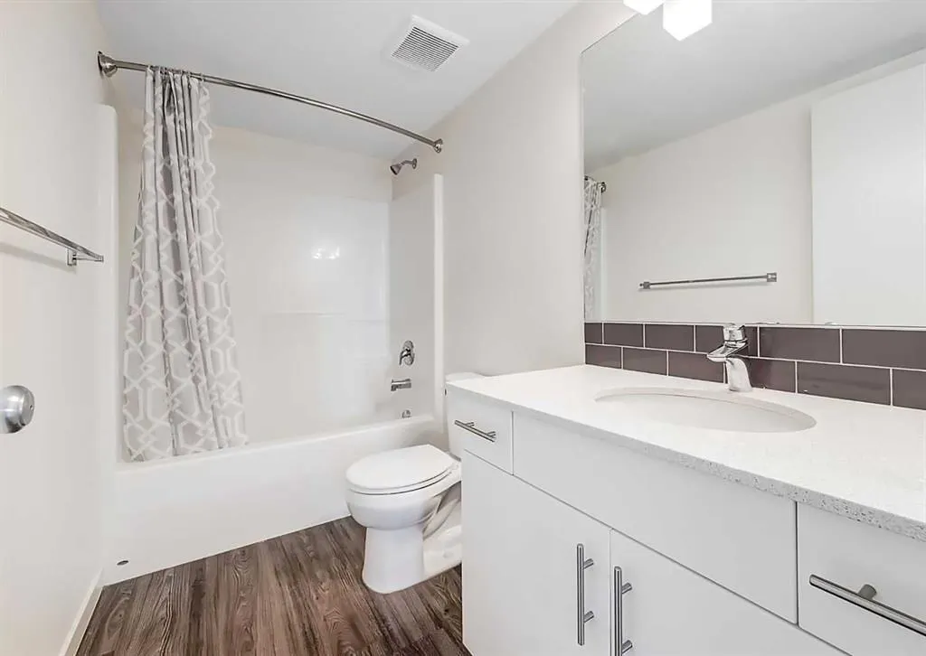 181 Skyview Ranch Manor NE, #2212