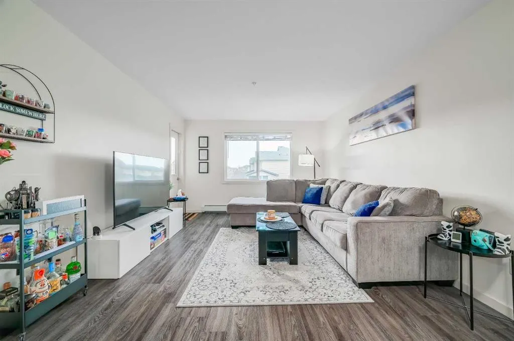 181 Skyview Ranch Manor NE, #2212