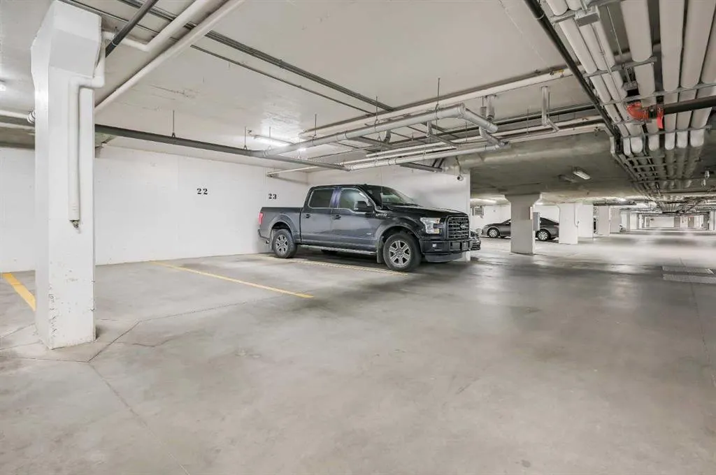 181 Skyview Ranch Manor NE, #2212