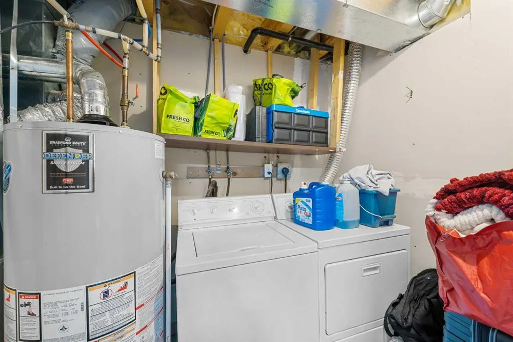 8 Martin Crossing Crescent NE