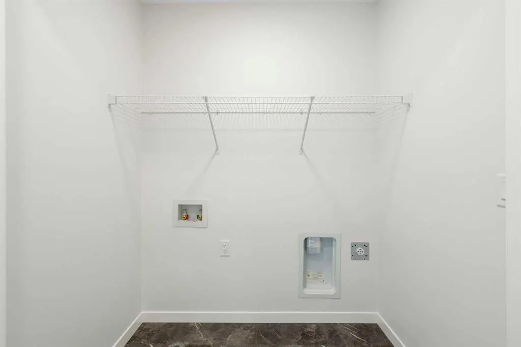 135 Creekview Gardens SW