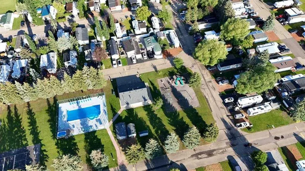 61 Points West Resort