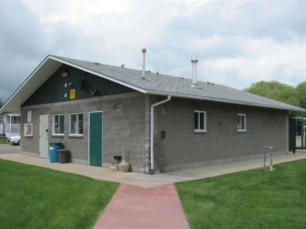 61 Points West Resort