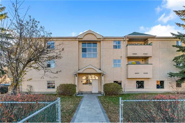 6203 Bowness Road NW, #2