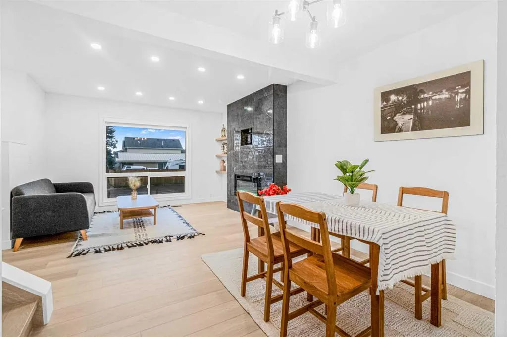 112 Erin Grove Close SE, #2