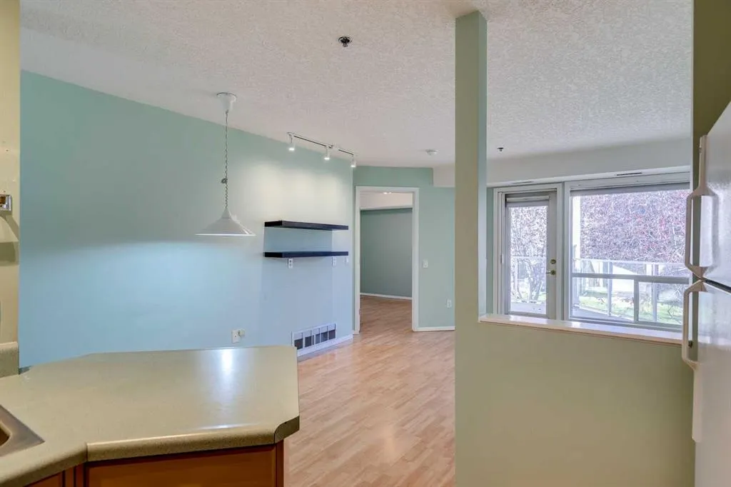 1818 Simcoe Boulevard SW, #1205