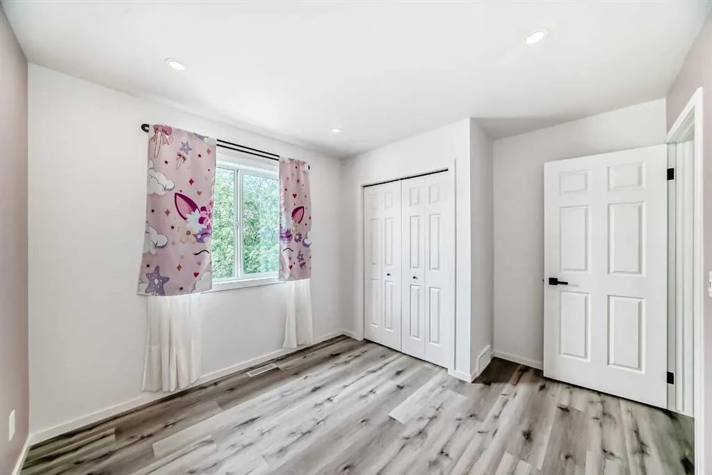 12650 Coventry Hills Way NE