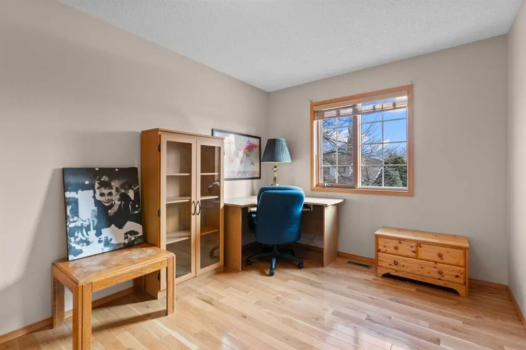 104 Hampshire Close NW